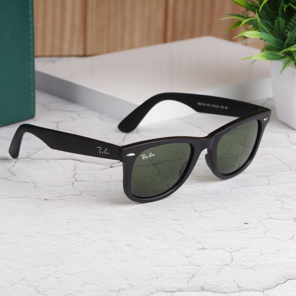 Classic Square 214O Black-Green Sunglass (Matt) with matte black frame and UV 400 green lenses from JUO INDIA.